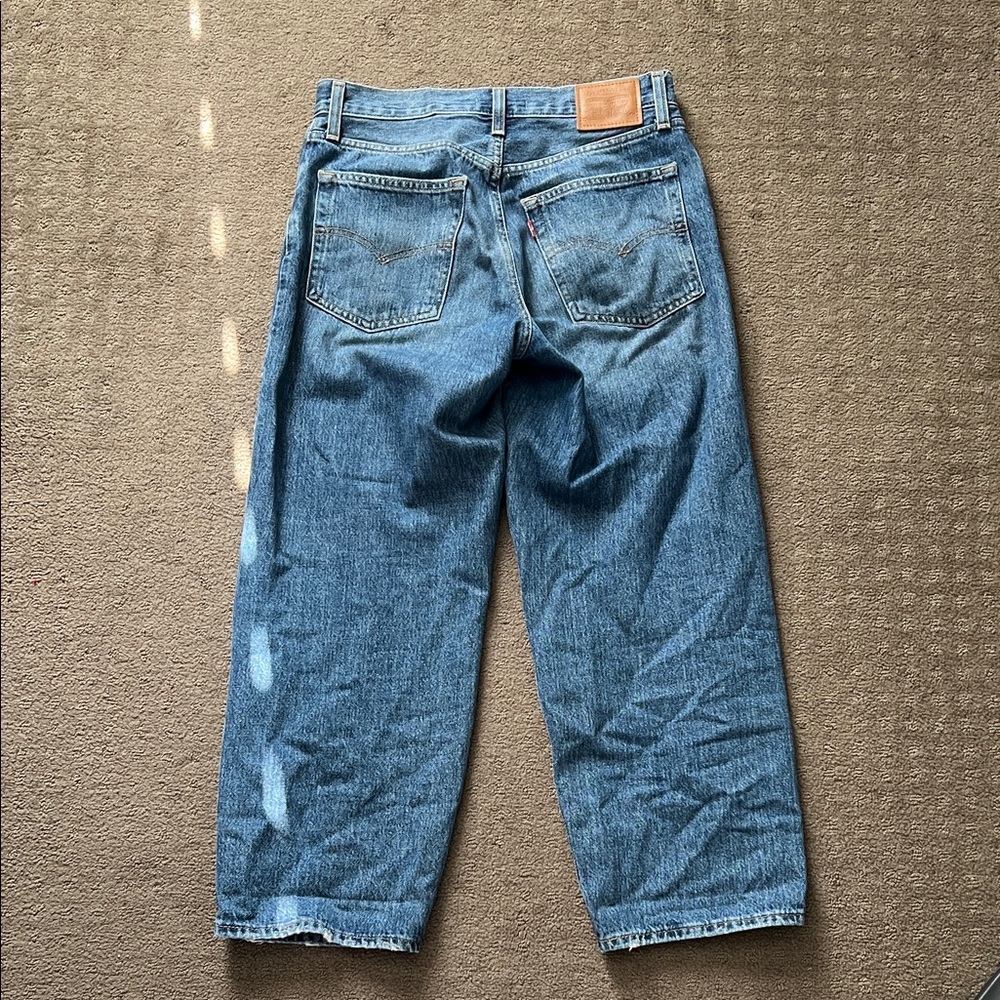 Levi’s Baggy Dad Jeans - Picture 2 of 6